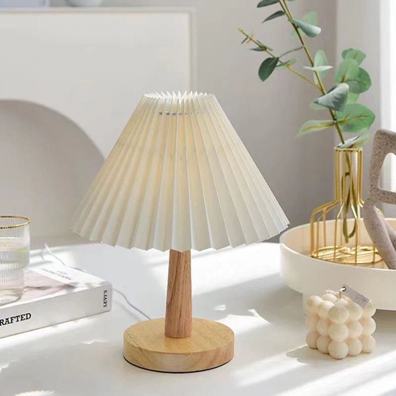 Veloura™ Pleated Aura Lamp