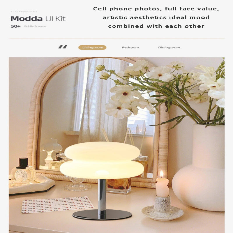 Macéra Glow Table Lamp